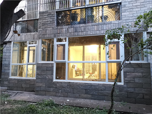 西安斷橋門窗廠家_漢中玻璃頂廠家_渭南鋼結(jié)構(gòu)房屋價(jià)格